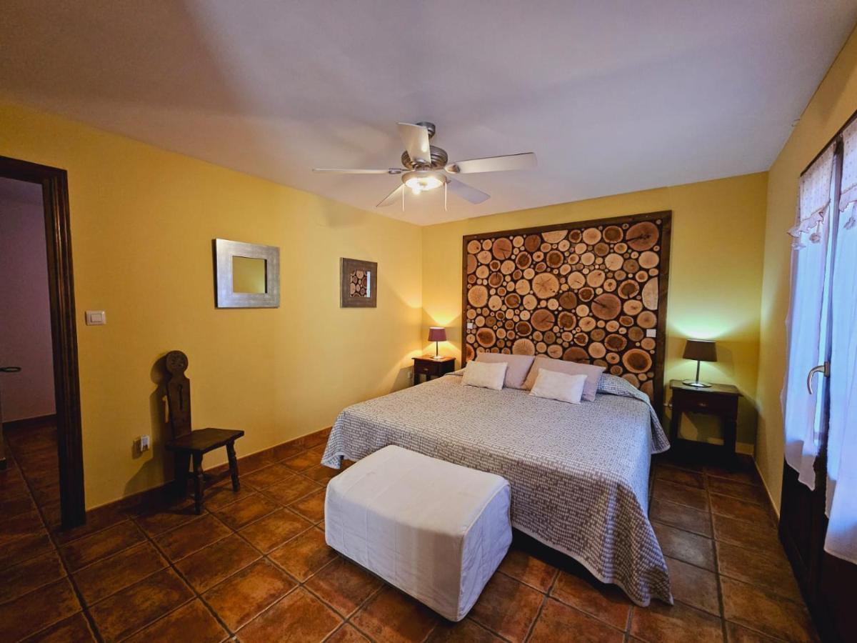 Lagar De Palacio Santa Cilia de Jaca Szoba fotó