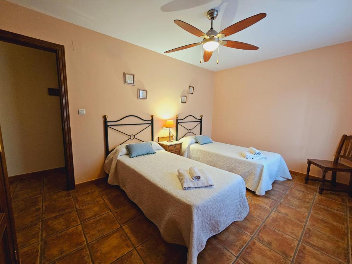 Lagar De Palacio Santa Cilia de Jaca Szoba fotó